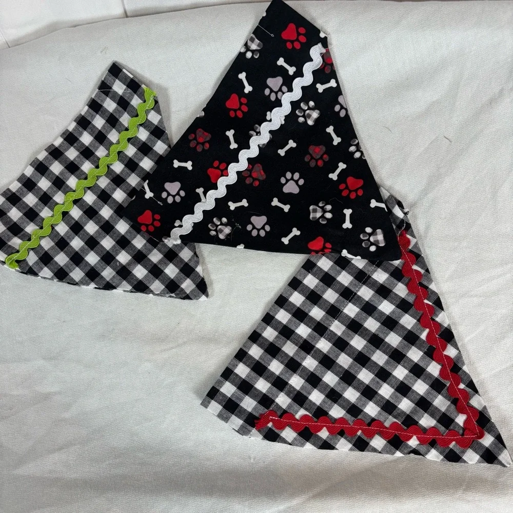 Handmade‎ Christmas Dog Collar Bandanas Set of 3 – Size Small 8